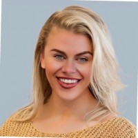 Stephanie del Bianco Email & Phone Number
