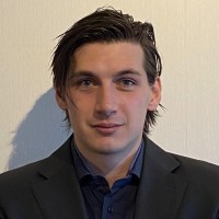 Max van Eck Email