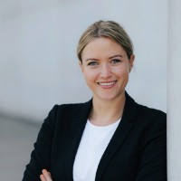 Christina Böck Email