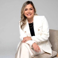 Andressa Abreu Email & Phone Number
