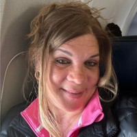 Lizzette Holloway Email