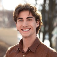 Carson Vines Email