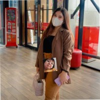 Devi Apriliana Email