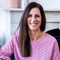 Leah Cioccio Email
