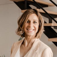 LEON Travel & Tourism Employee Marjorie Theuzillot's profile photo