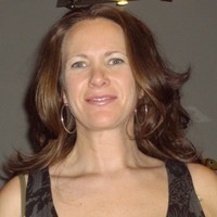 Emma Lewis Email & Phone Number