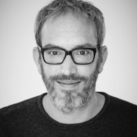 Oliver Henrich Email