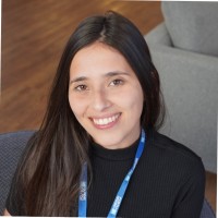 Mariana Alves Email