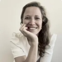 DERMPAT Employee Julie Lemahieu's profile photo