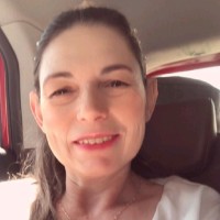 Estácio Employee Márcia Dias's profile photo
