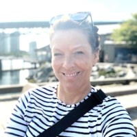 Roslyn McLean Email & Phone Number