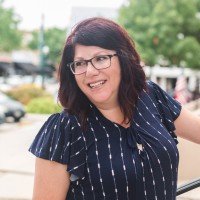 Interwovendesigns Employee Michelle Standerfer's profile photo