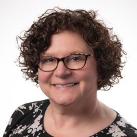 Deanna de la Pasqua Email & Phone Number