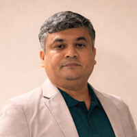 Eizen Employee Madan Dabbeeru's profile photo