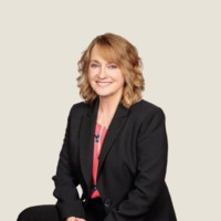 Shannon Dean Email & Phone Number