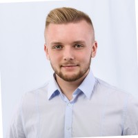 Sascha Binder Email