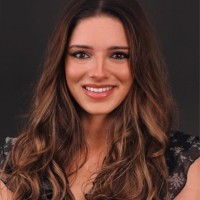 Fernanda Vale Email & Phone Number