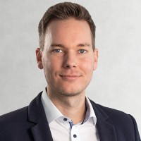 Andreas Büttner Email
