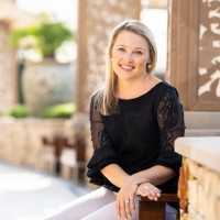 Waterside Shops Employee Lauren Cox's profile photo