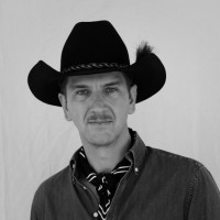 Peter Fowler Email & Phone Number