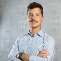 Thiago MacHado A Silva Email
