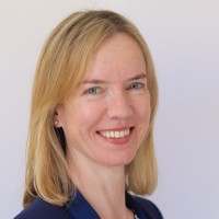 Dominique Halloran Email