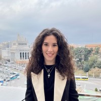 Marta Freire Lizcano Email