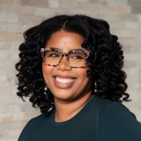 Kirsten Chapman Email & Phone Number