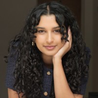 Daveena Saranna Email