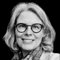 Marie-Noëlle Vanderhoven Email