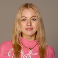 Anna Getmanova Email