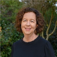 Lisa Auer Email & Phone Number