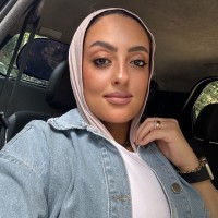 iMedia store for electronics Employee Sarah Elmedany's profile photo