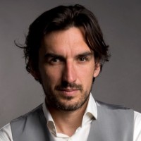 Stefan Wroński Email