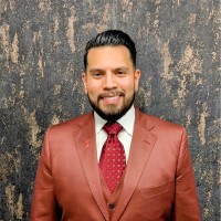 Sandoval & James Employee David Farias's profile photo