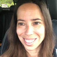 Make Sure Employee Mandi Kogosowski's profile photo
