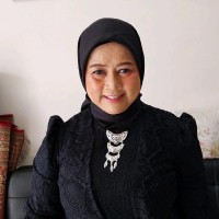 IGH Holding Inc Employee Dewi Cpscm's profile photo