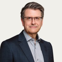 Arnulf Crowo Email