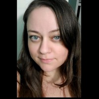 Nicole Menard Email