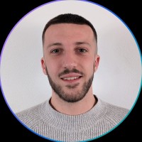 Hugo Devignot Email