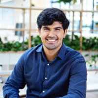 Alexandre Momeni Email