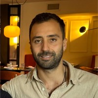 OAKBERRY Employee Juan Mora Fernández Dávila's profile photo