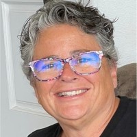 Email e telefono di Karen Casella