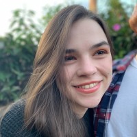 Consider Employee Elizabeth Rezende's profile photo