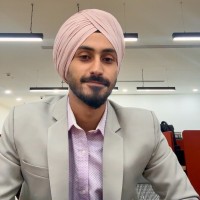 Superb Realty Employee Gurjyot Padda's profile photo