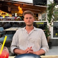 AJ Bell Employee Tom Bramley's profile photo