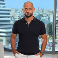 Email e telefono di Sari Hweitat