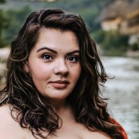 Alicia Robinson Email & Phone Number