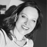Fenneke van Berge Henegouwen Email & Phone Number