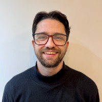 Juan Traverso Email